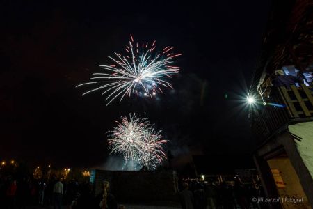 2015, Slezskoostravský hrad – ohňostroj k 70. výročí osvobození Ostravy, zadavatel: Statutární město Ostrava