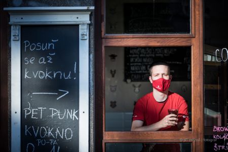2020, Pet Punk – majitel kavárny Pet Punk, Petr Polák. Zadavatel: Hospodářské noviny